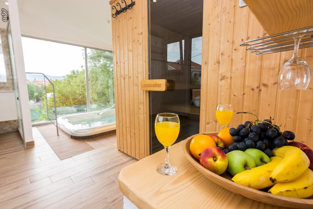Apartments Ruzica Pinezići Екстериор снимка